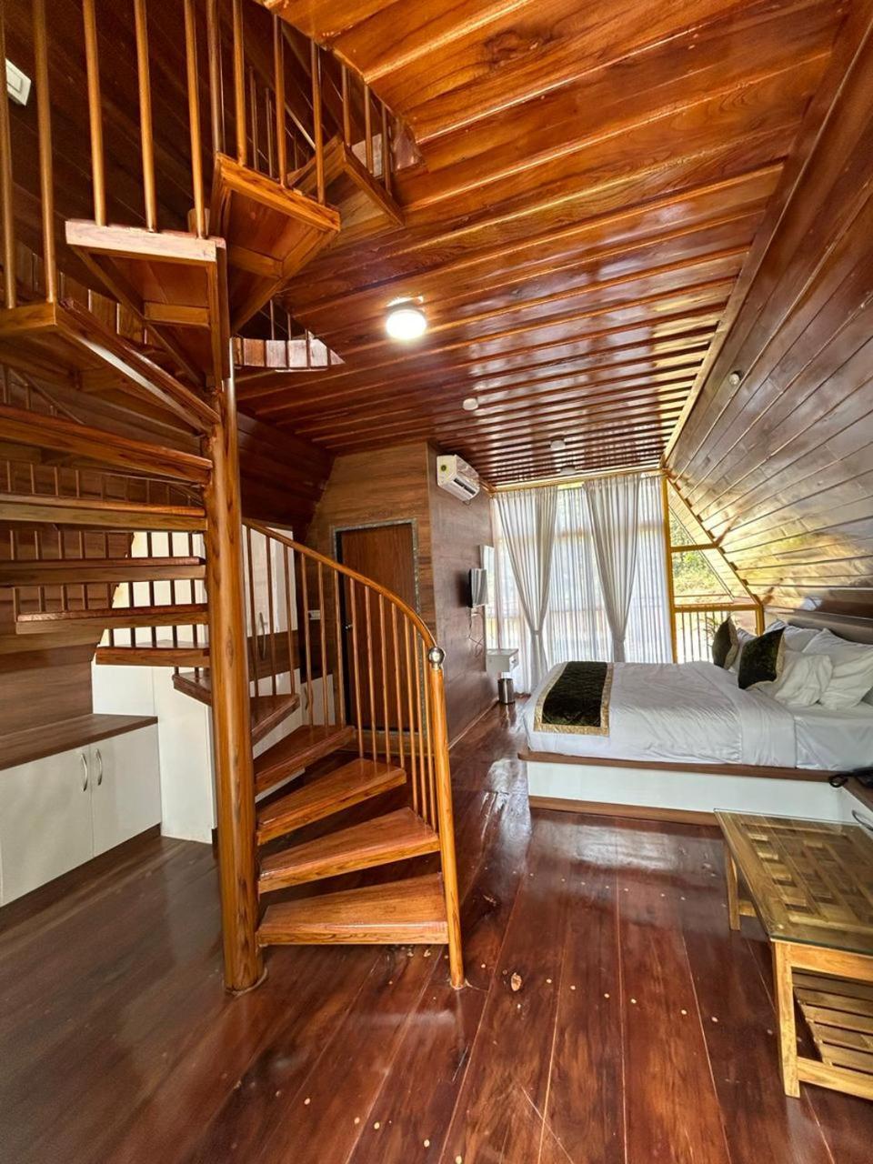 Suvarna Eco Village มาดิเครี ภายนอก รูปภาพ