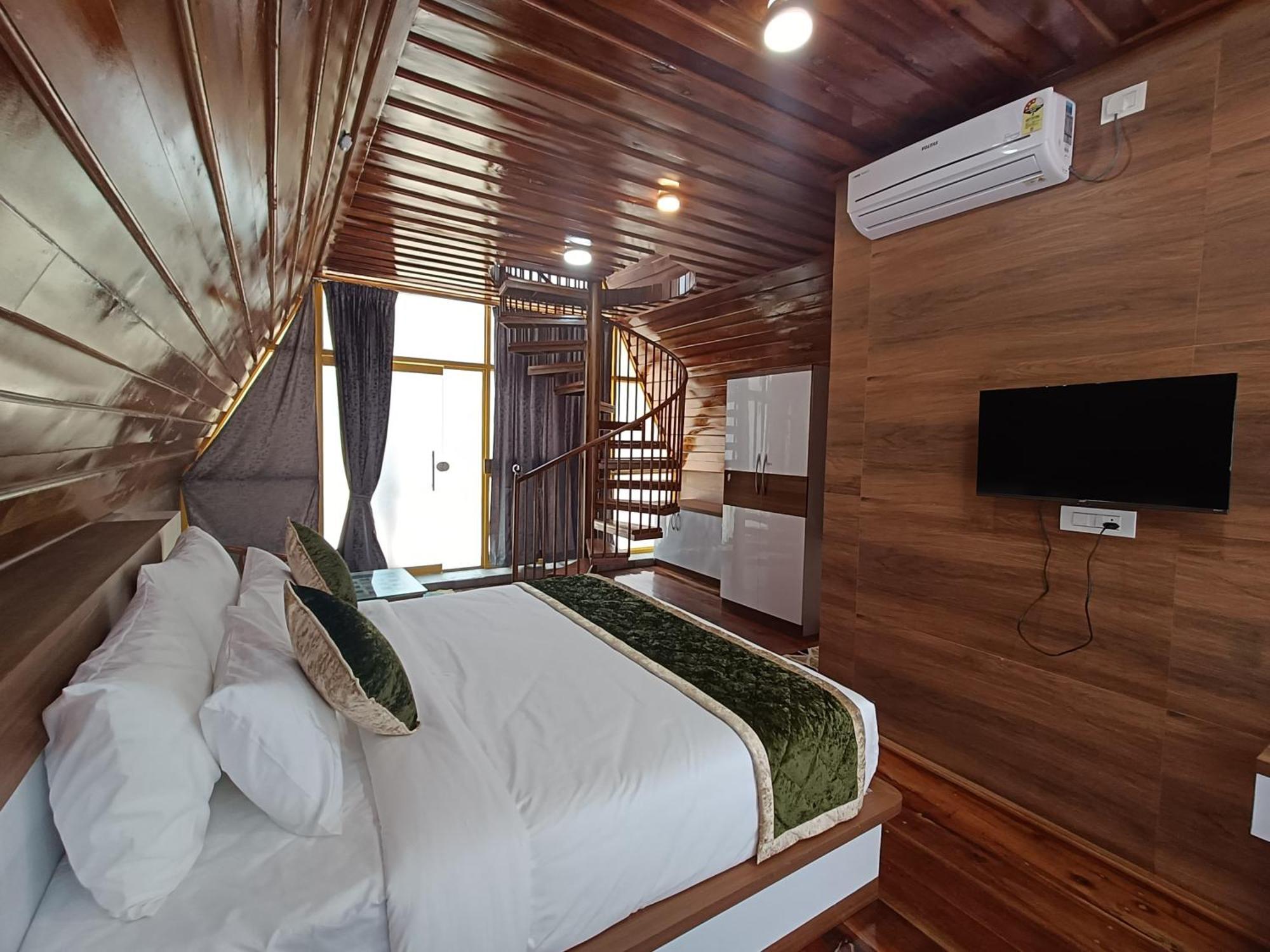 Suvarna Eco Village มาดิเครี ภายนอก รูปภาพ