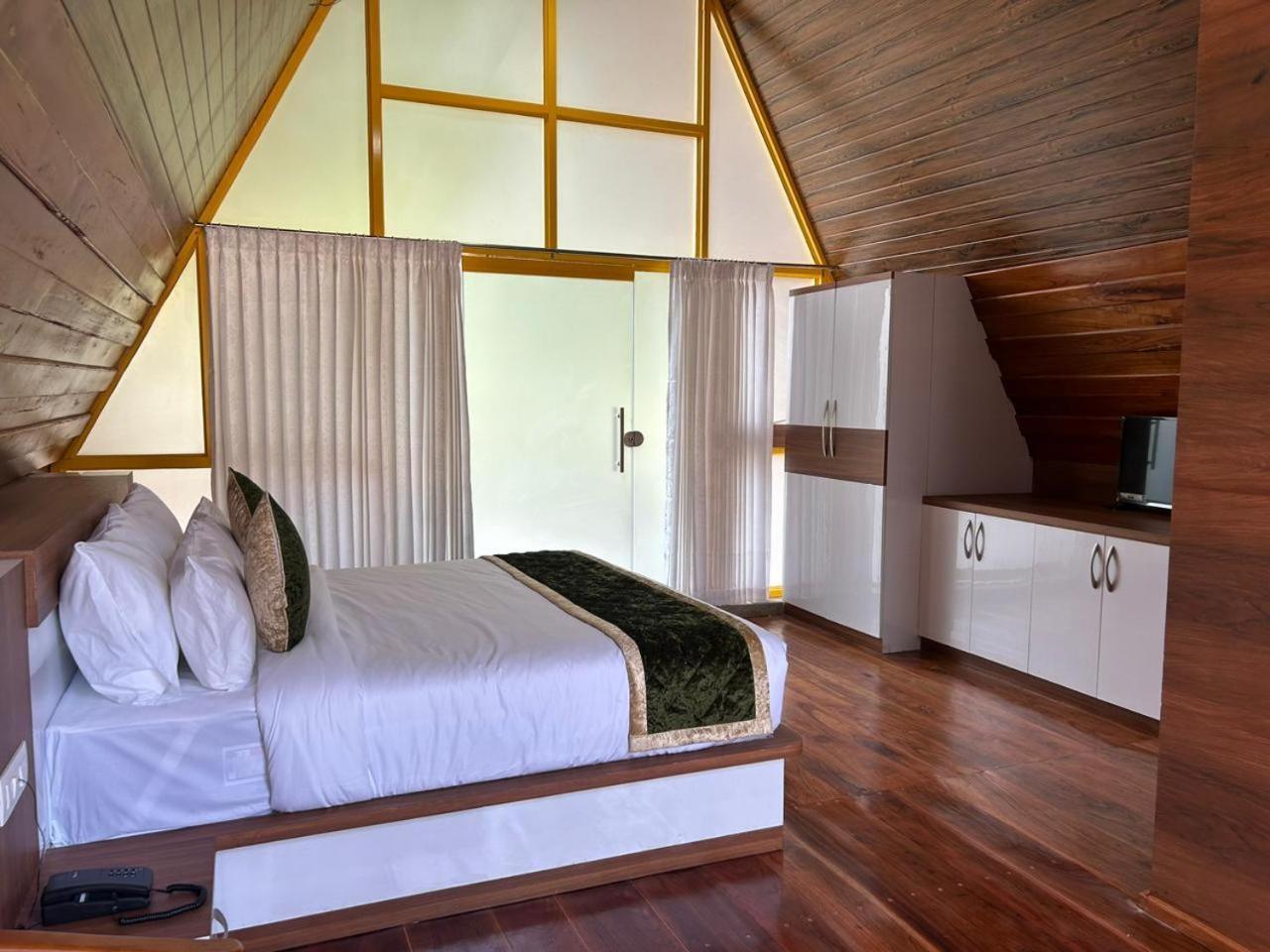 Suvarna Eco Village มาดิเครี ภายนอก รูปภาพ